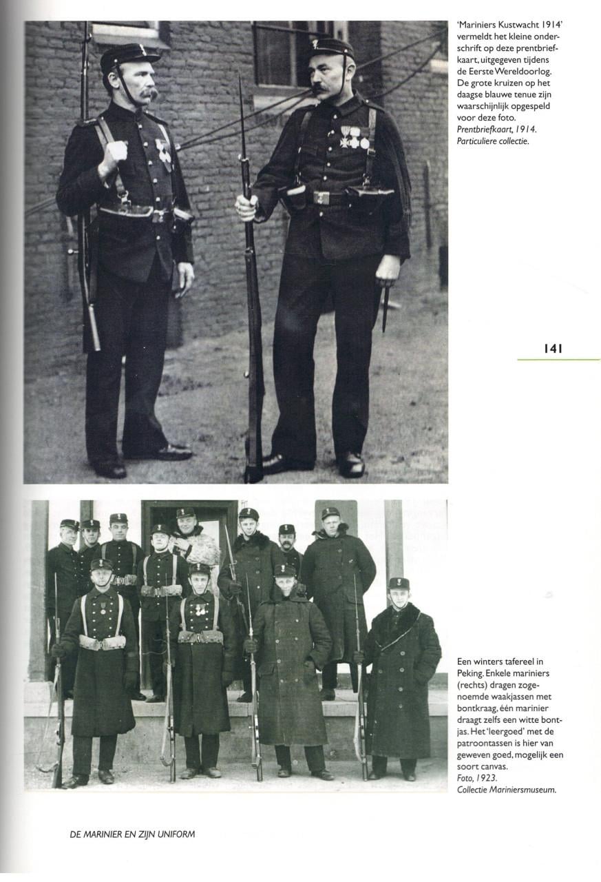 De marinier en zijn uniform.