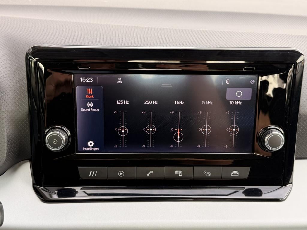 Seat Ibiza 1.0 ecotsi | cruise | stoelverwarming | apple carplay | front/la