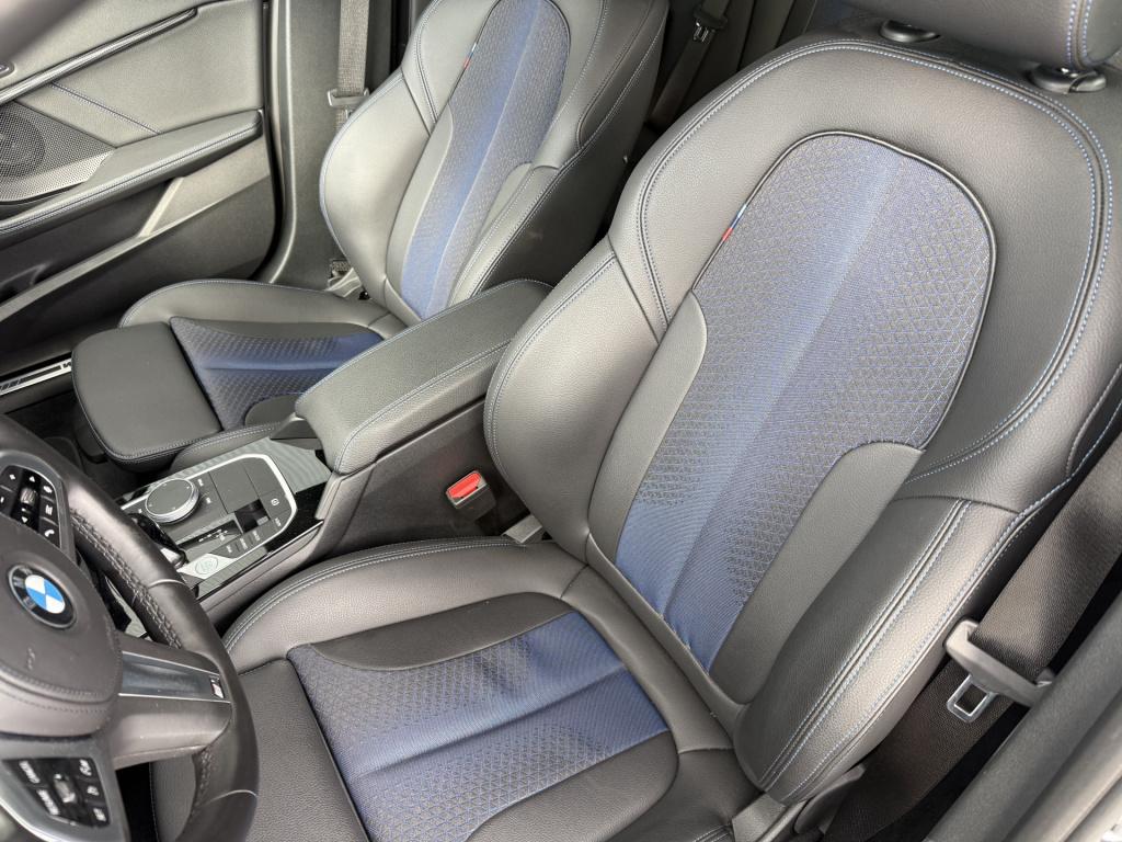 BMW 1 Serie 120i automaat high executive m-sportpakket 5-drs