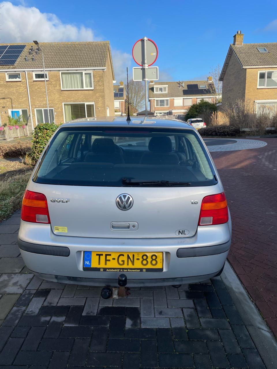 Volkswagen Golf 4 1.6 trendline