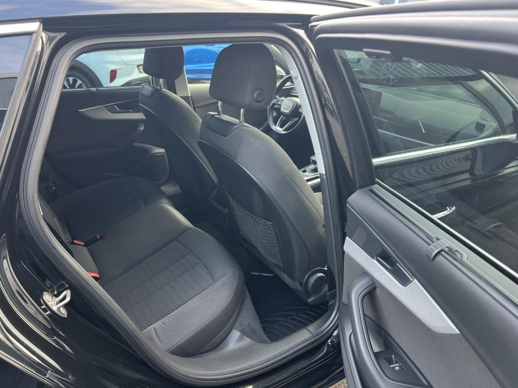 Audi A4 2.0 tfsi ultra 190pk s tronic design i cruise control
