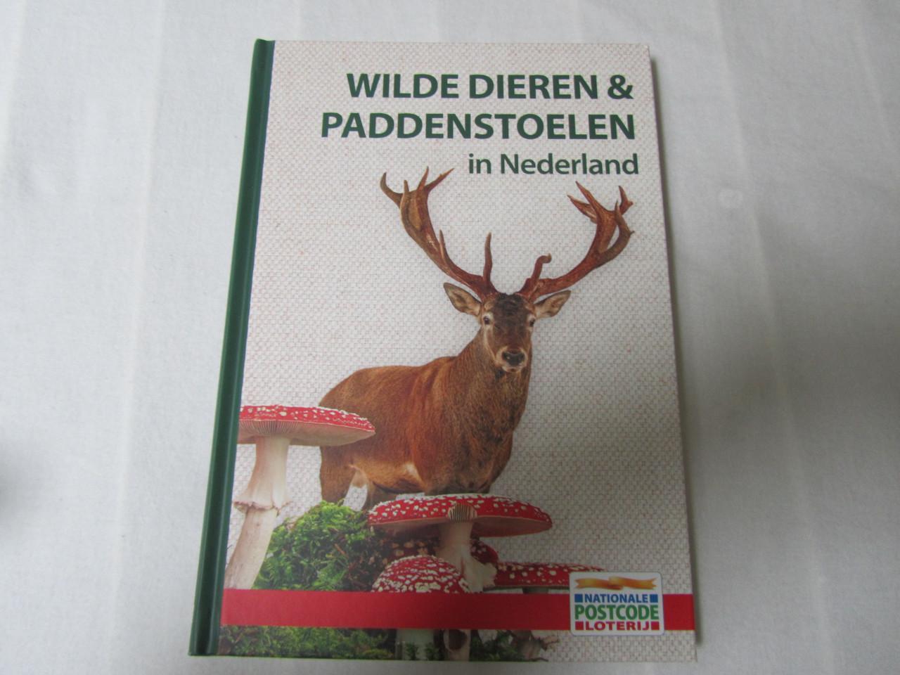 2 boekjes met mooie plaatjes