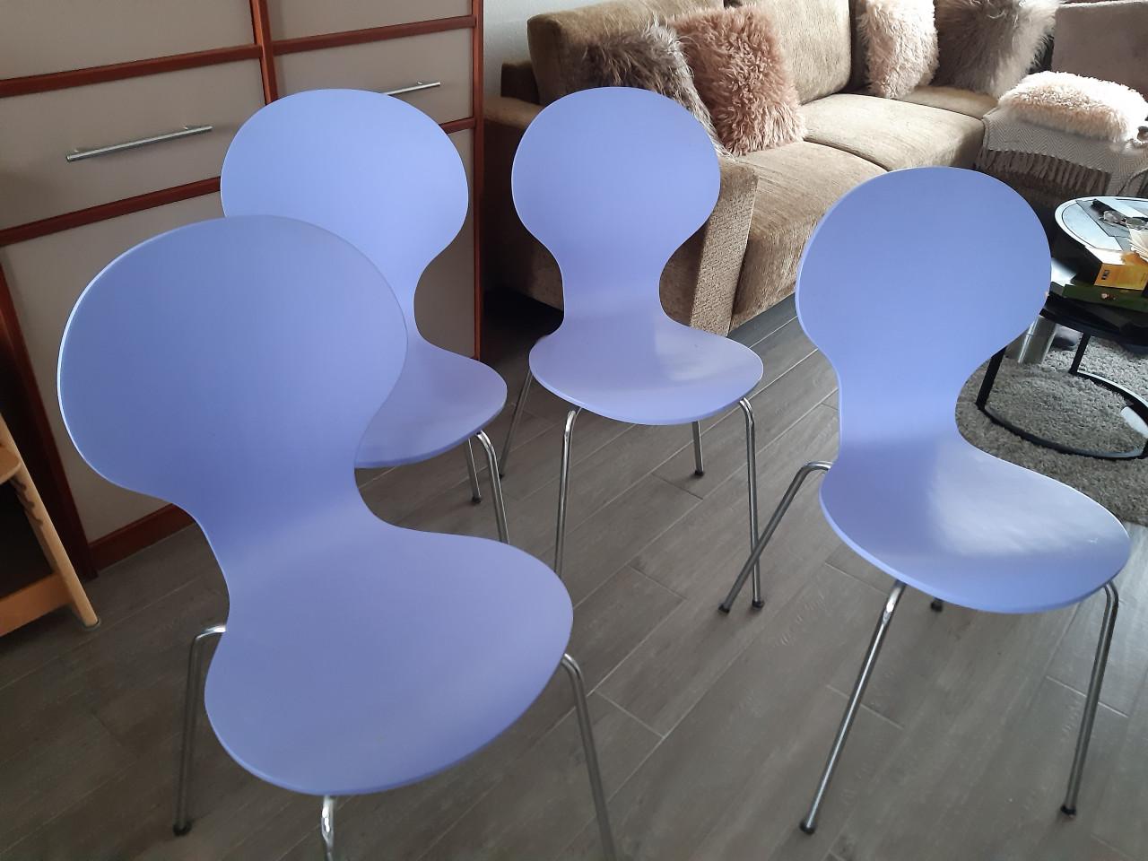 Vlinderstoelen, kleur paars