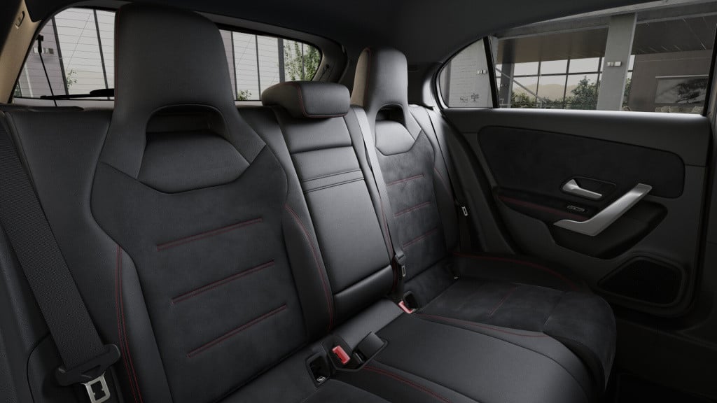 Mercedes-Benz A-Klasse 180 business solution amg | nightpakket | parkeerpak