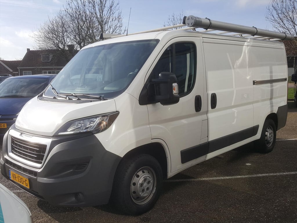 Peugeot Boxer gb 333 hdi-110pk xr profit+ l2h1 3-zits navi | kastinbouw | i