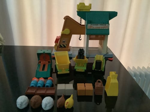 Fisher Price Lift and Load Depot