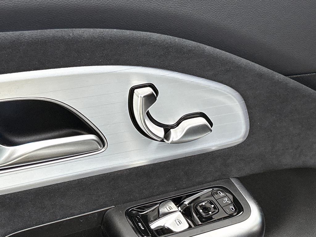 Mercedes-Benz Cla 250+ launch edition 85 kwh | nightpakket | memorypakket |