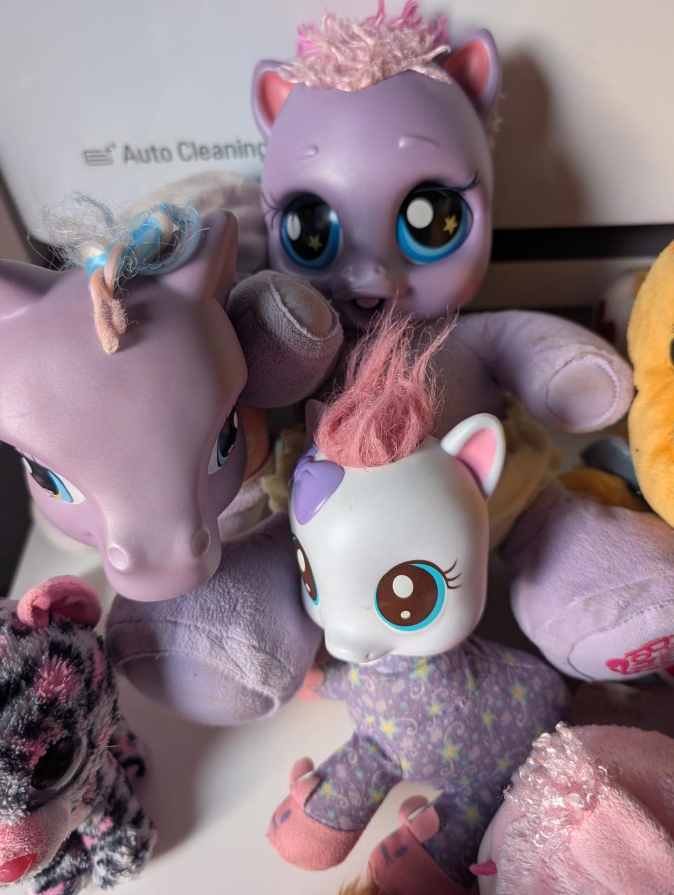 Knuffels & poppen
