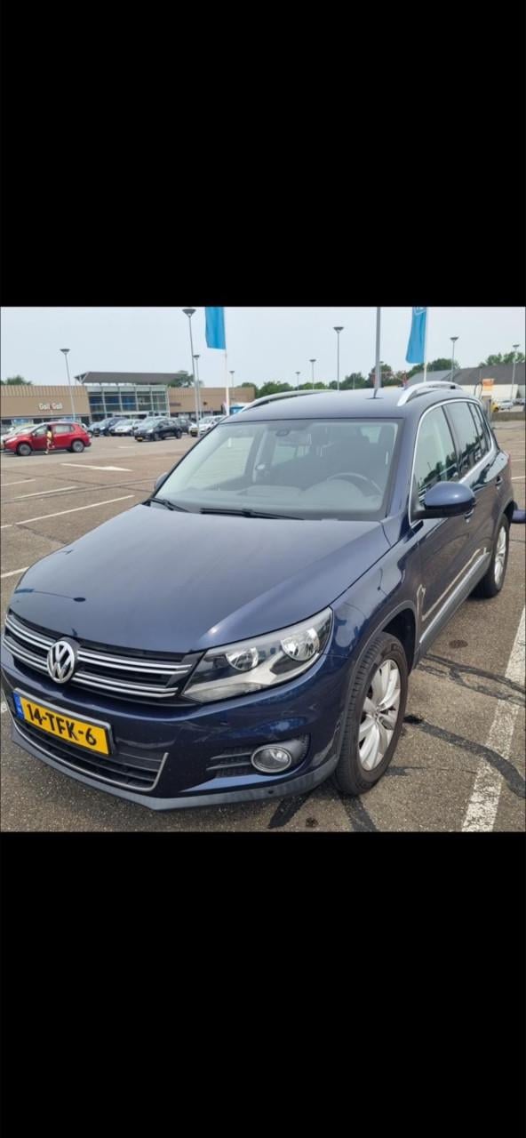 VOLKSWAGEN TIGUAN 1.4 TSI BJ 2012