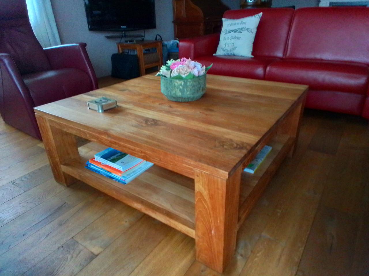 Tafels /Tafel met stoelen