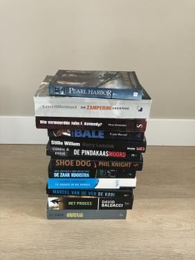 Stapeltje diverse boeken