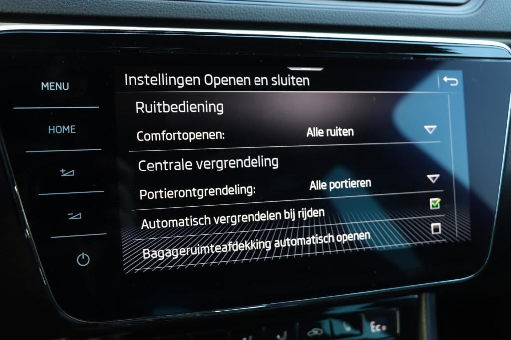 Skoda Superb combi 1.4 tsi iv sportline 218pk dsg6 soh 92,2 %