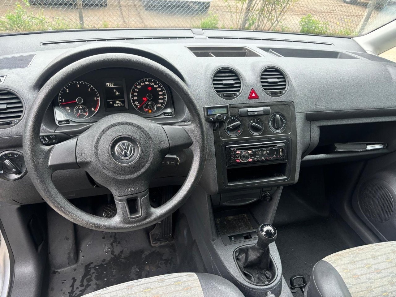 Volkswagen Caddy 1.6TDI 166.487KM Jaar Apk