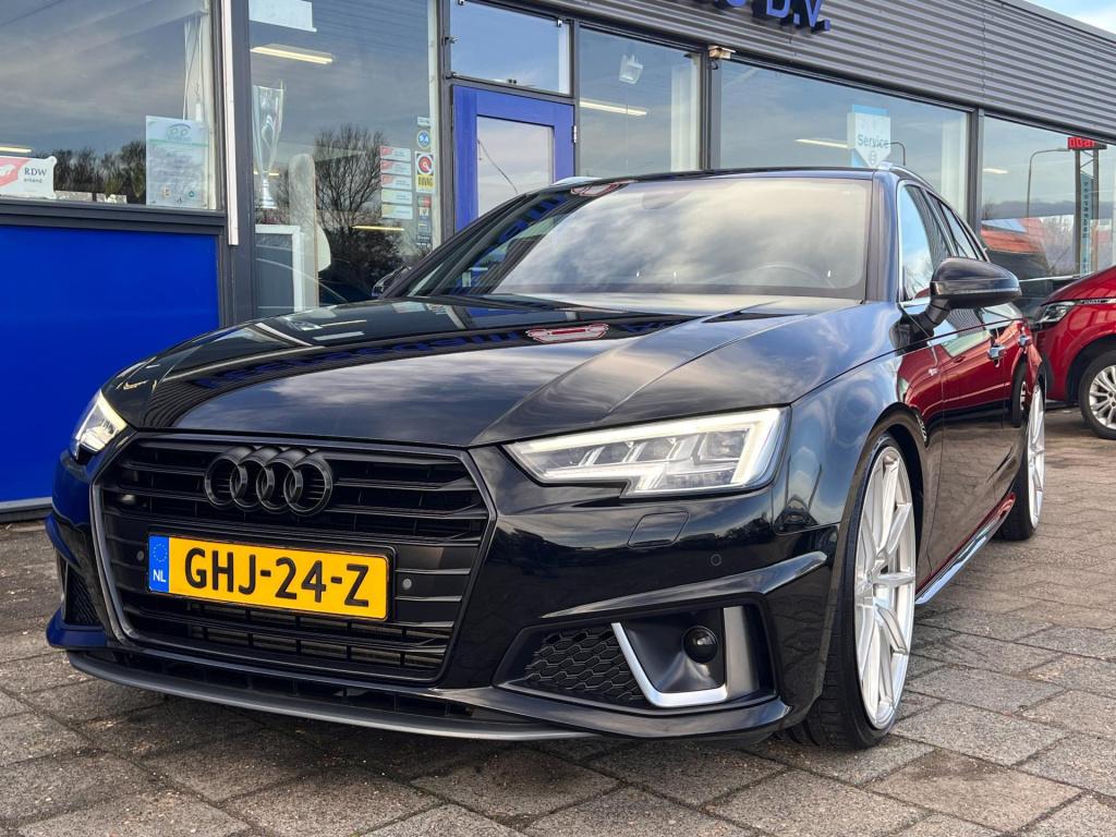Audi A4 avant 35 tfsi m-hev sport s line black edition, standkachel, wegkla