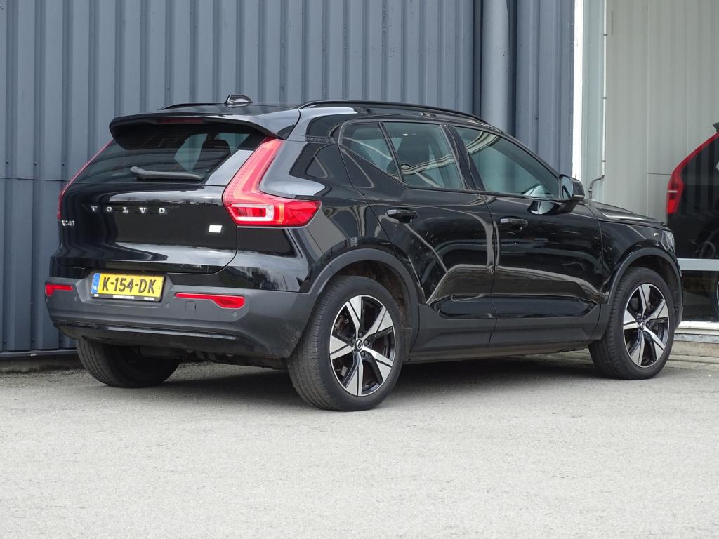 Volvo XC40 recharge p8 awd r-design
