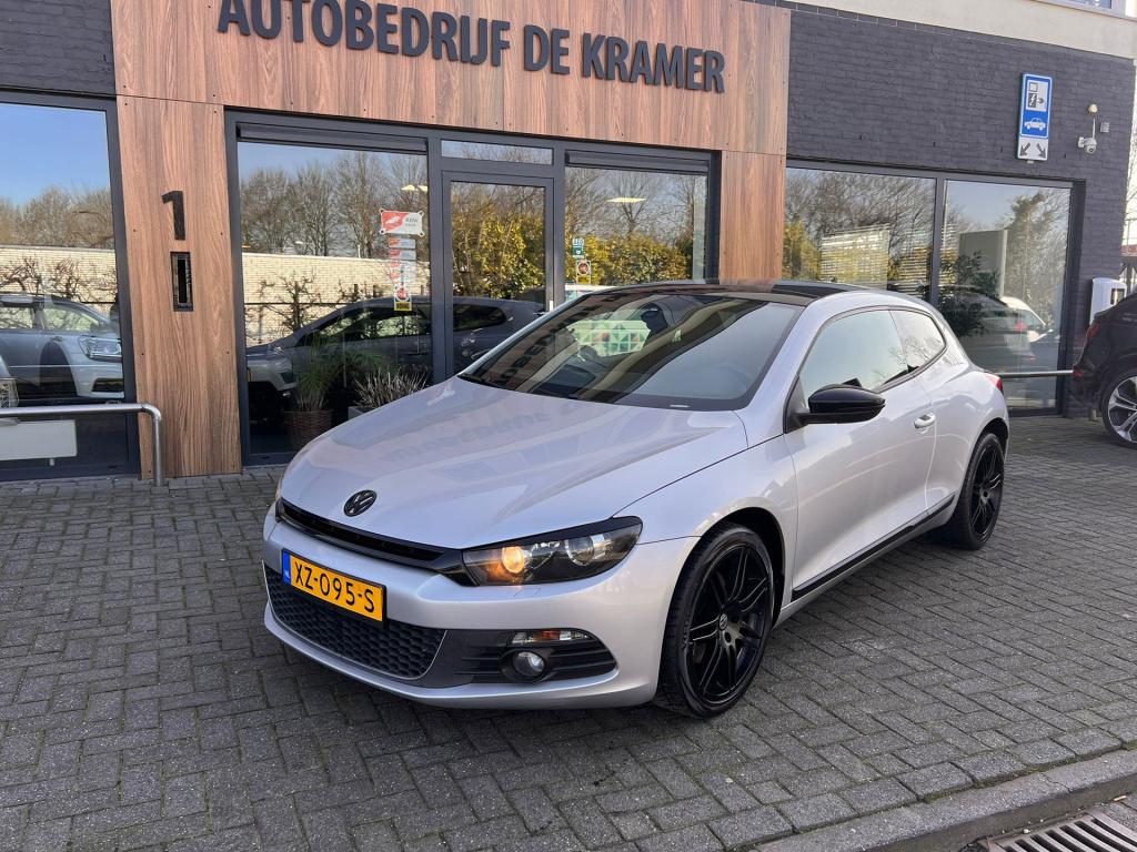 Volkswagen Scirocco 2.0 tsi