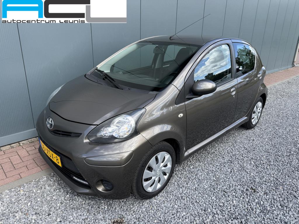 Toyota Aygo 1.0 vvt-i aspiration airco 5-drs