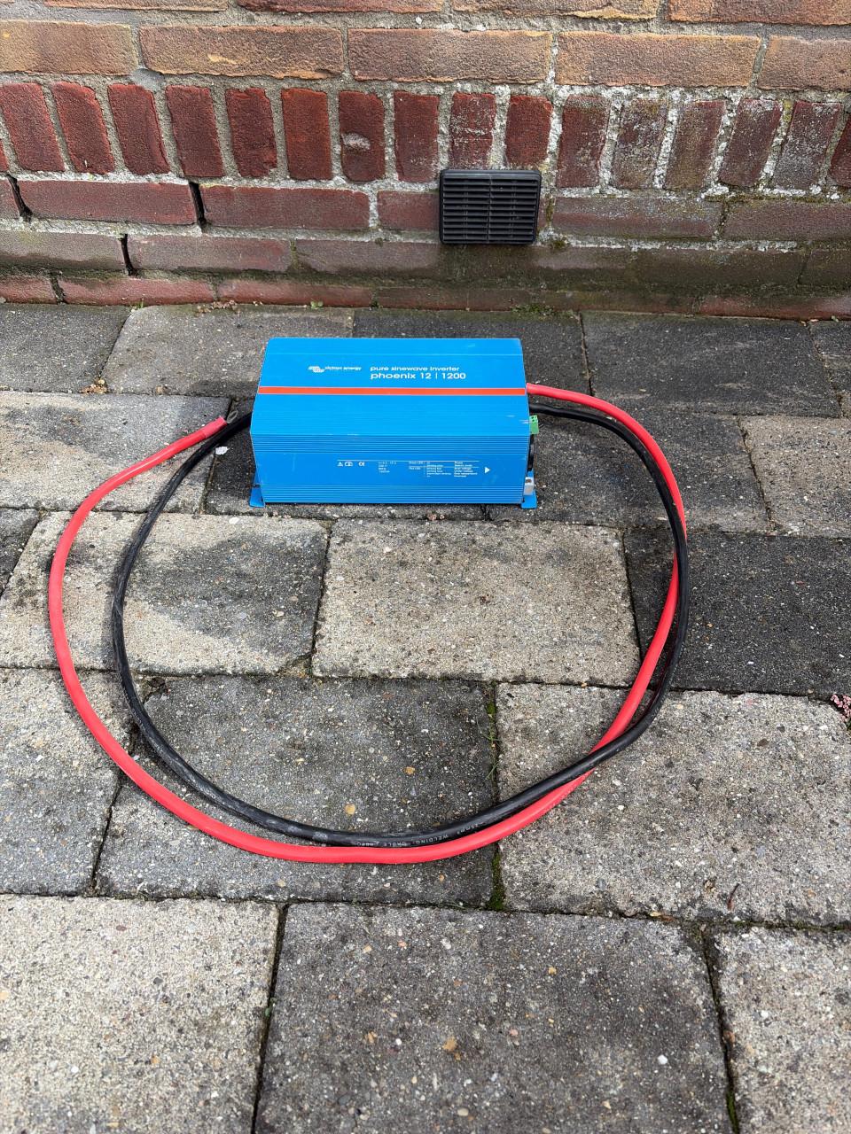 Victron pure sinewave inverter