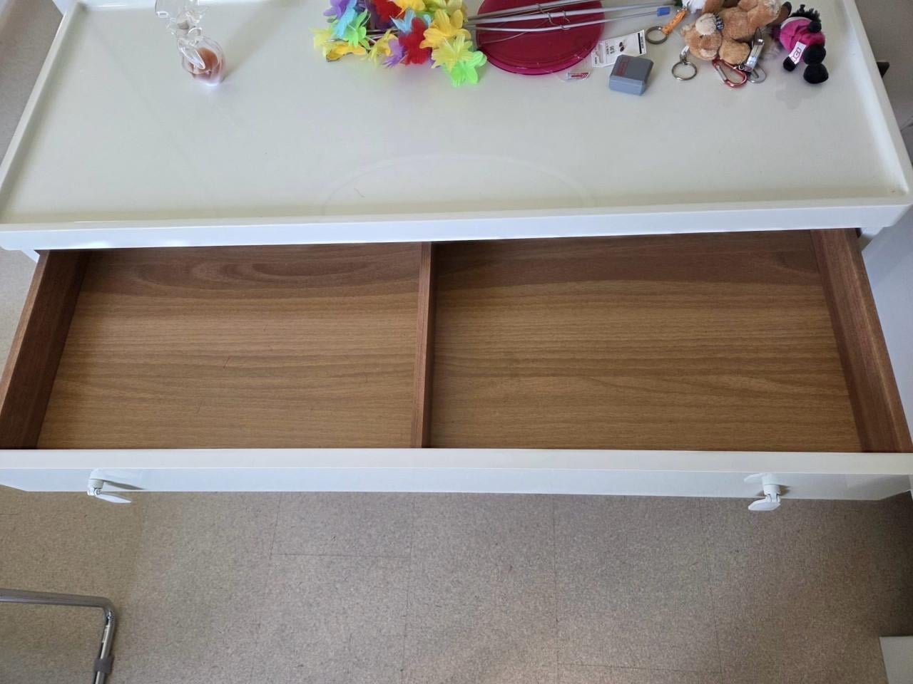 Ikea kaptafel met spiegel