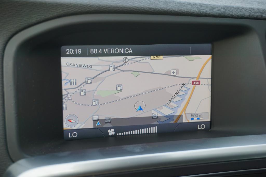 Volvo S60 1.6 t4 momentum automaat - climate / navi / cruise / parkeers. / 