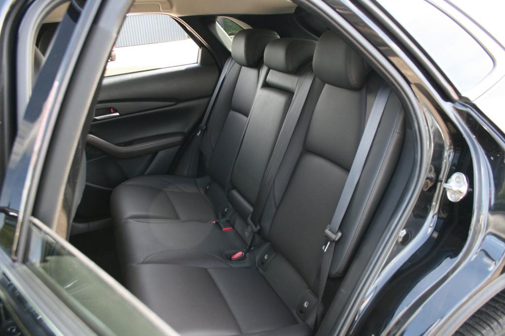 Mazda Cx-30 2.0 e-skyactiv-g m hybrid luxury