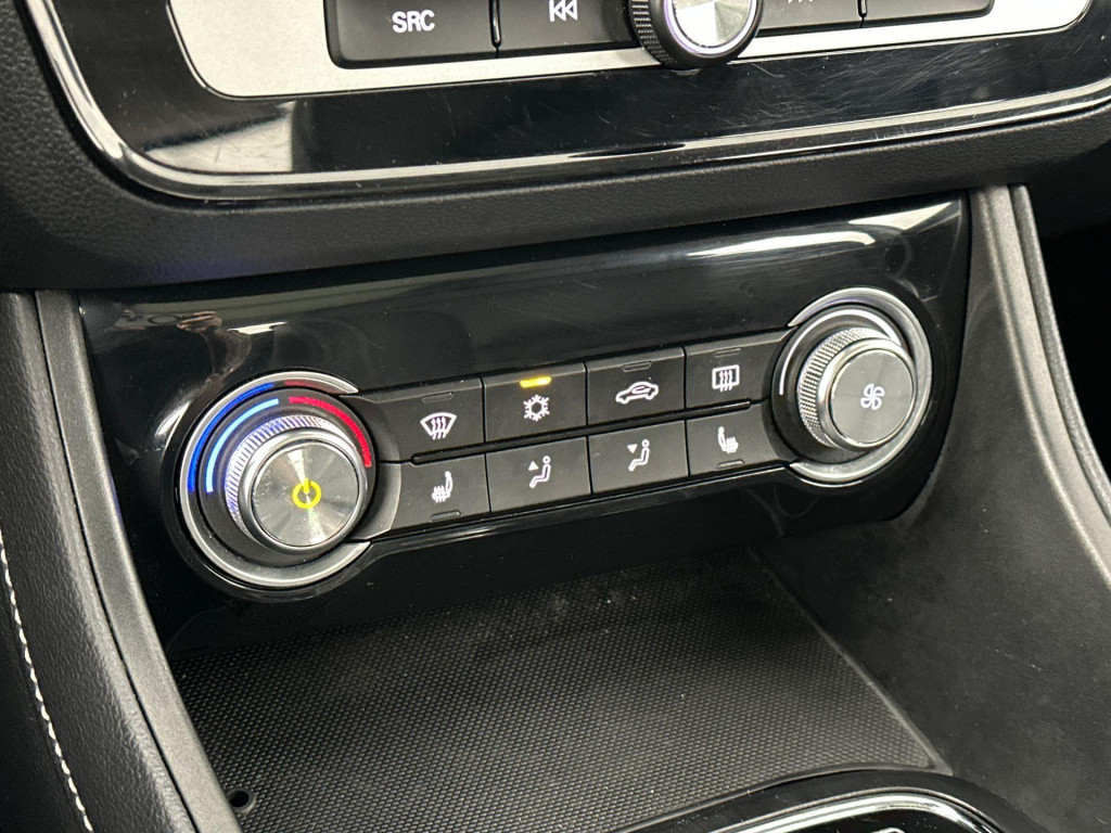 MG Zs-ev mg luxury 45 kwh mg zs ev luxury 45 kwh | panoramadak | navigatie 