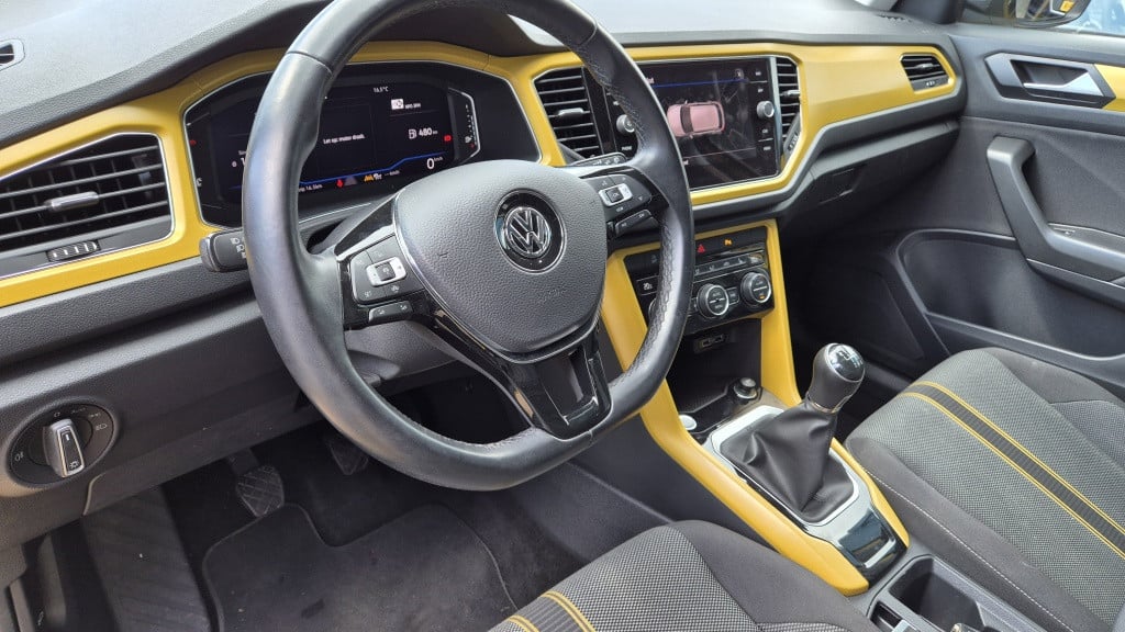 Volkswagen T-roc tsi style business*led*pano*blind-spot*clima*lane-ass*beat