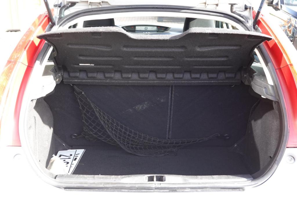 Citroen C4 2.0-16v exclusive 136-pk