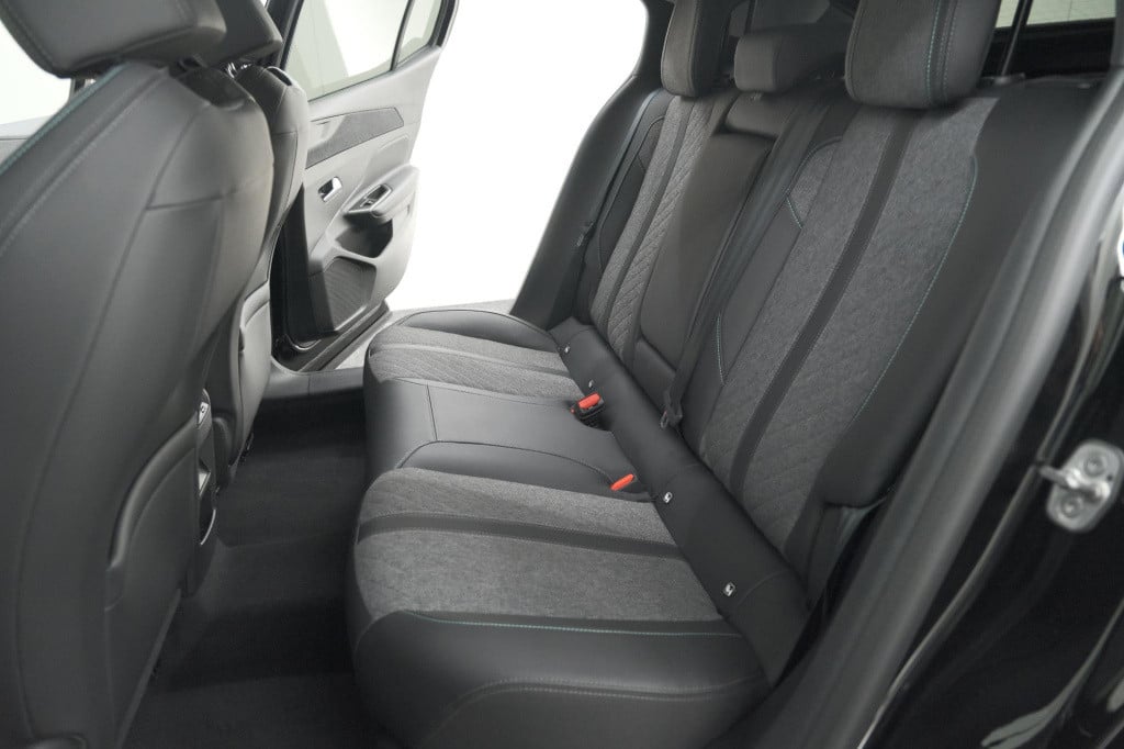 Peugeot 408 puretech allure 130 eat8 | 360 camera | rgr comfortstoelen | ad
