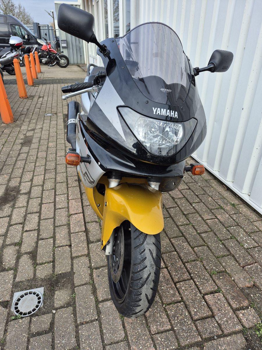 Yamaha YZF600 Thundercat, sportieve toermotor
