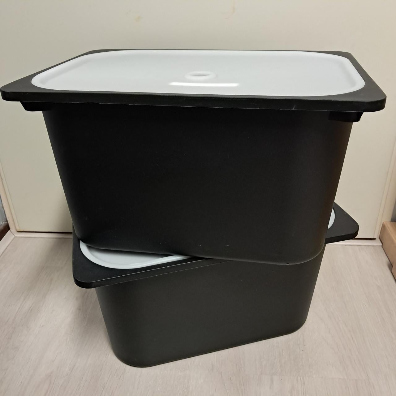2x Ikea Trofast bak met deksel
