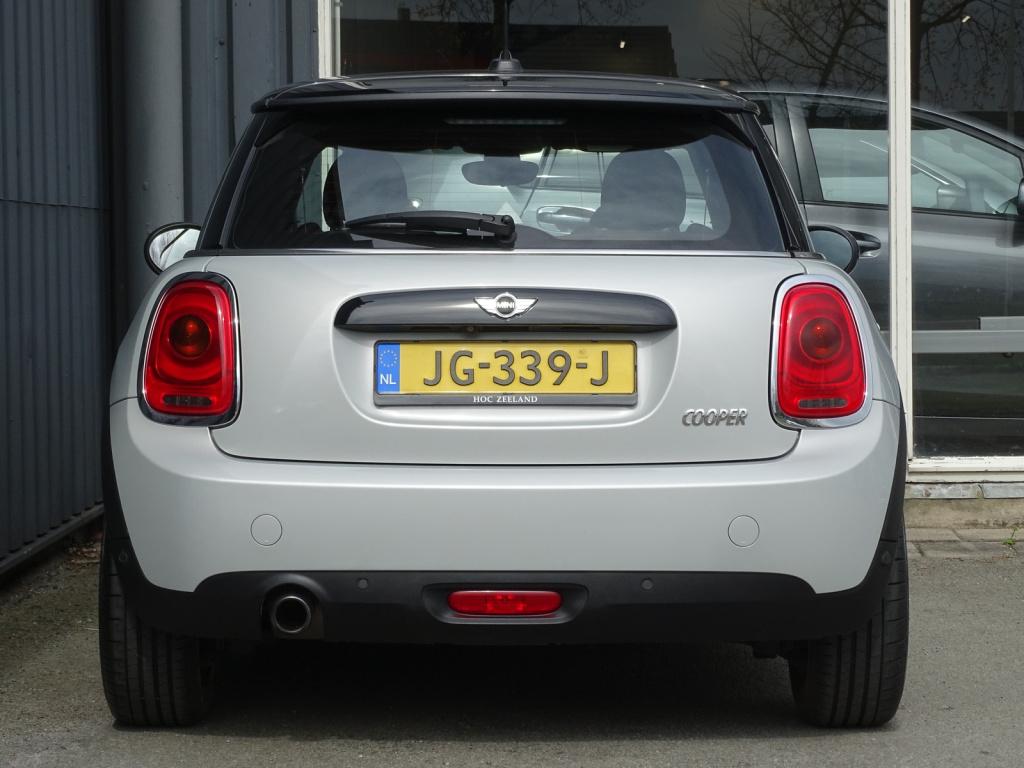 Mini Cooper mini 1.5 business automaat | led