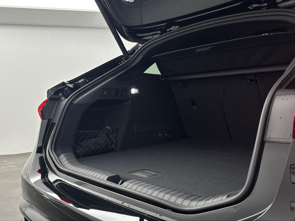Audi A6 Avant E-tron s edition 83 kwh
