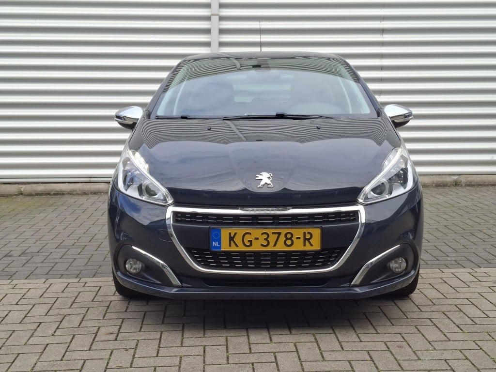 Peugeot 208 1.2 allure nav/clim/lmv/park