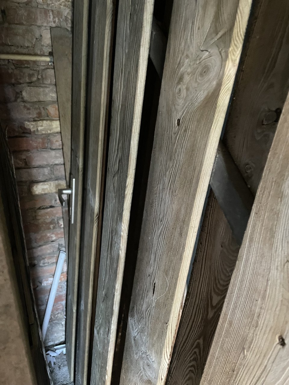 Te koop Houten poort deur met stalen frame
