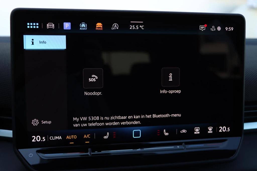 Volkswagen T-roc 1.5 etsi r-line first edition 150pk dsg7