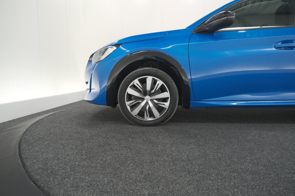 Peugeot 208 ev active 50 kwh | navigatie | apple carplay | climate control