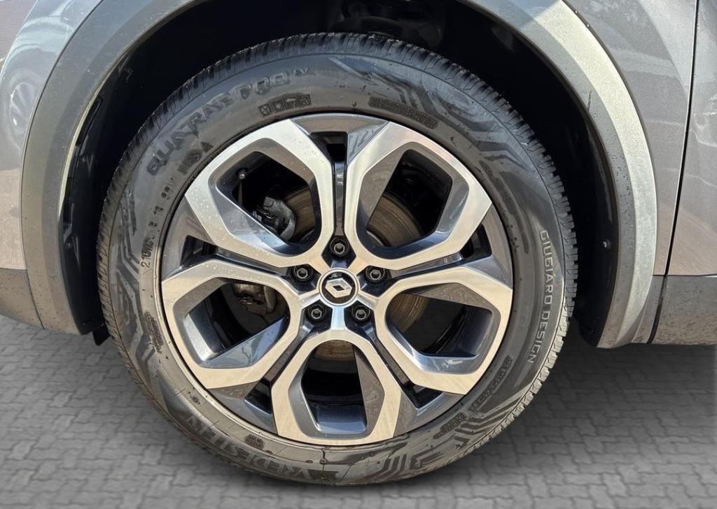 Renault Captur 1.6 e-tech hybrid 145 intens -trekhaak / 18" / dakrails