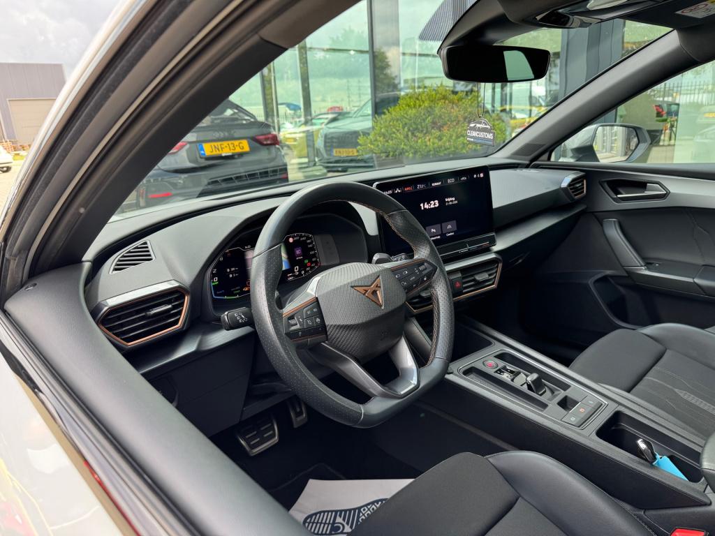 Cupra Leon Sportstourer 1.4 e-hybrid vz copper edition * full link * camera