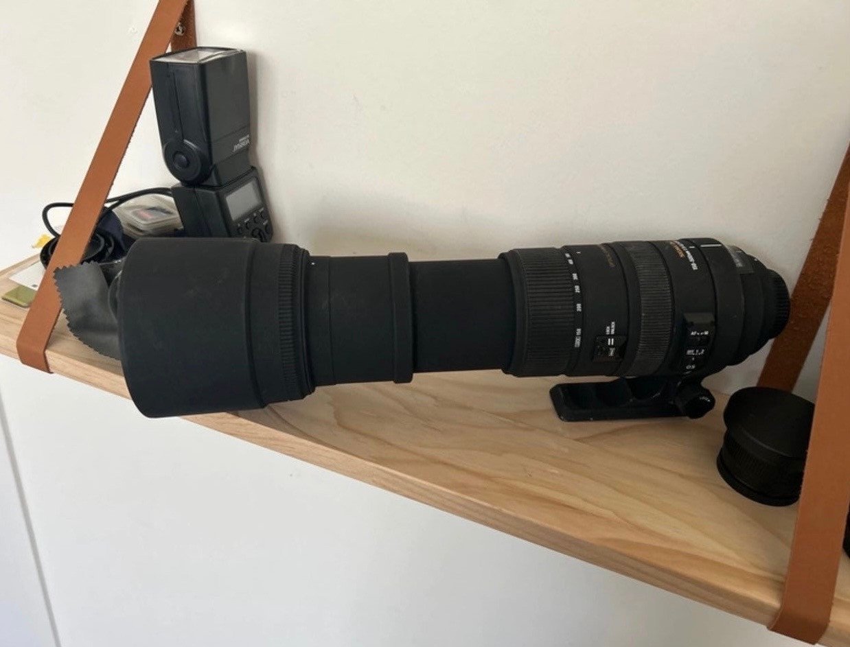 Sigma DG 150-500 mm 1:5-6.3 APO HSM lens, optical stabilizer.