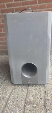 Onkyo subwoofer