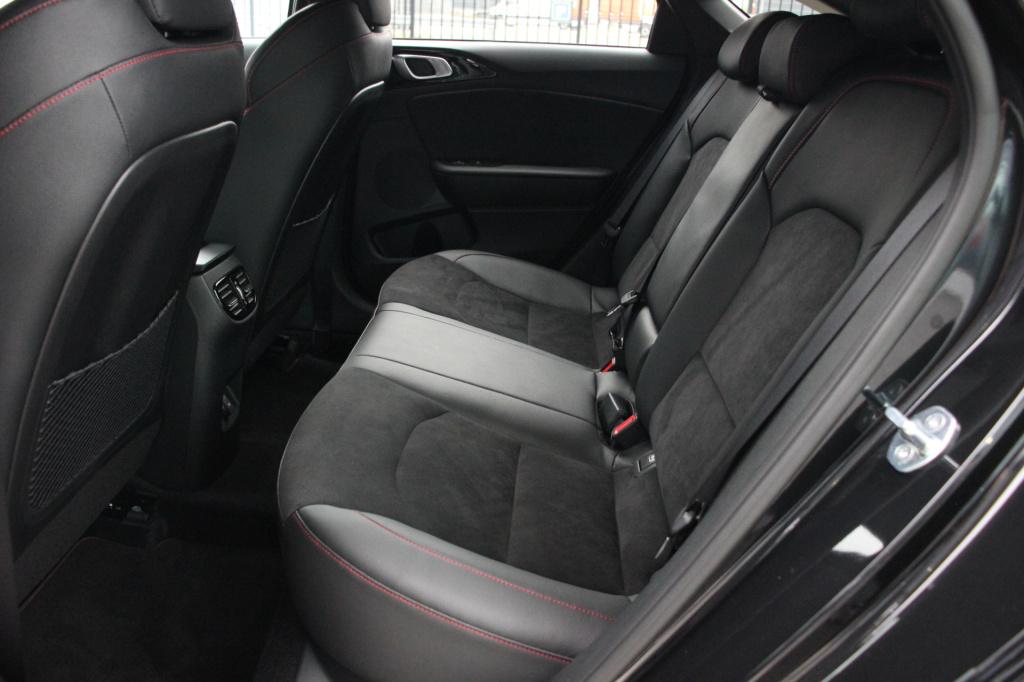 Kia Proceed 1.6 t-gdi gt | direct leverbaar | 204pk | panoramadak