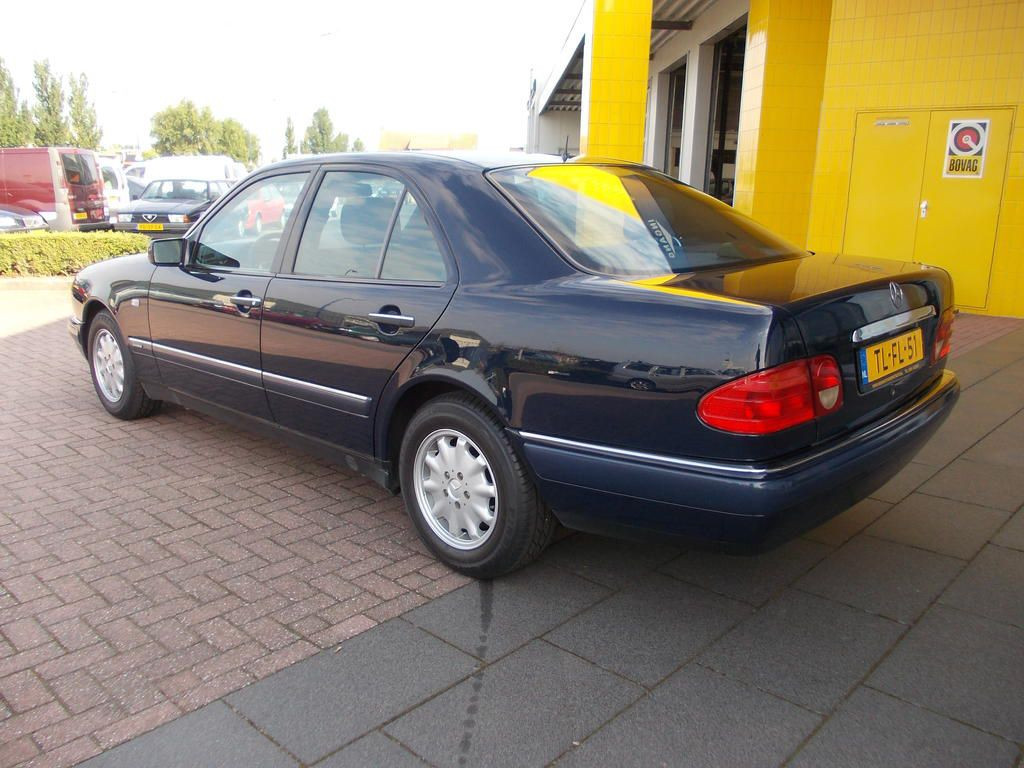 Mercedes-Benz E-Klasse e 220 d