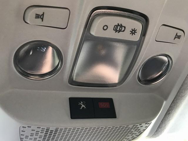 Peugeot 208 1.2 automaat navi | pdc | cruise | airco | trekhaak | dab etc.