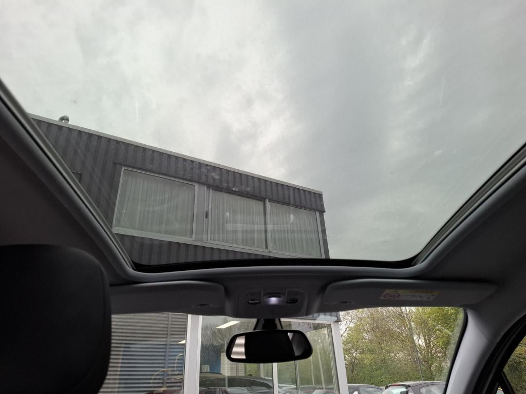 Peugeot 2008 suv 110 allure pano/clim/lmv/trekhaak