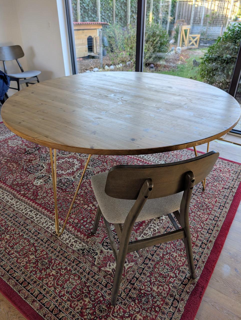 Eettafel van Allon Dery