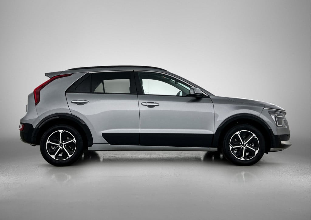 Kia Niro 1.6 gdi hybrid dynamicline limited | head up display | half leder 