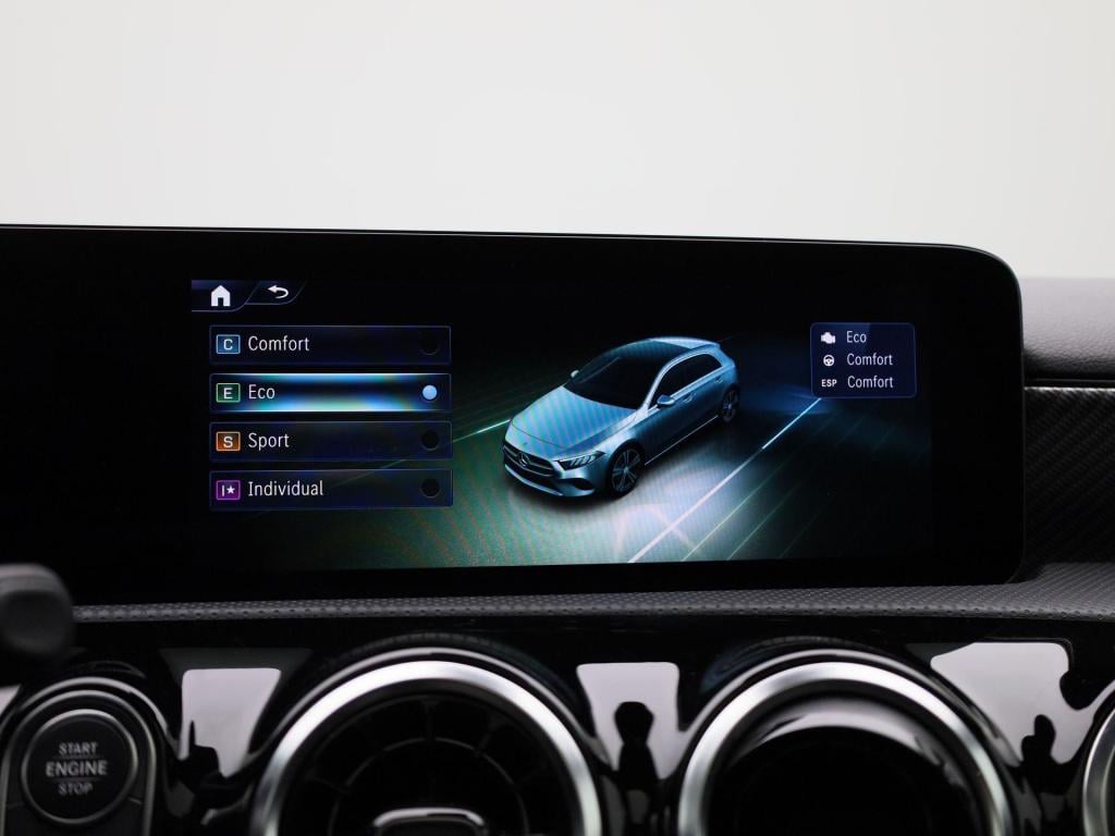 Mercedes-Benz A-Klasse 180 business line | automaat | panorama dak | leder 