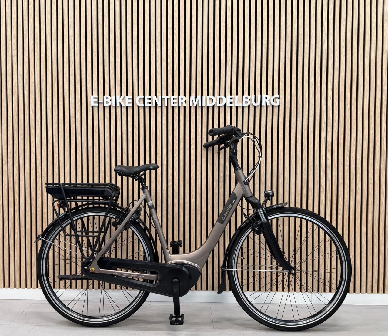 Gazelle Paris C7 Bosch Active Line 57CM 400Wh 8567KM