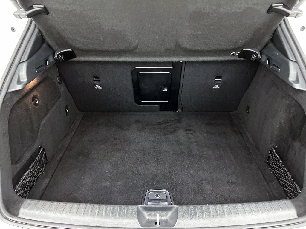 Mercedes-Benz Gla-klasse 180 business solution amg | achteruitrijcamera | t